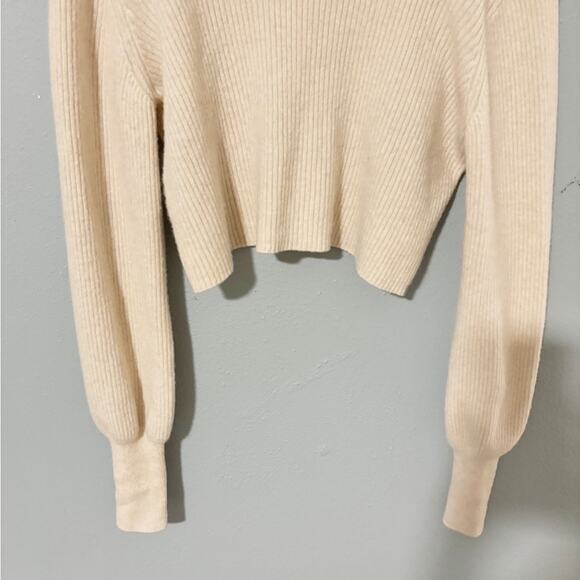 Reformation Luisa Cropped Cashmere Turtleneck Sweater size XS - Picture 7 of 9